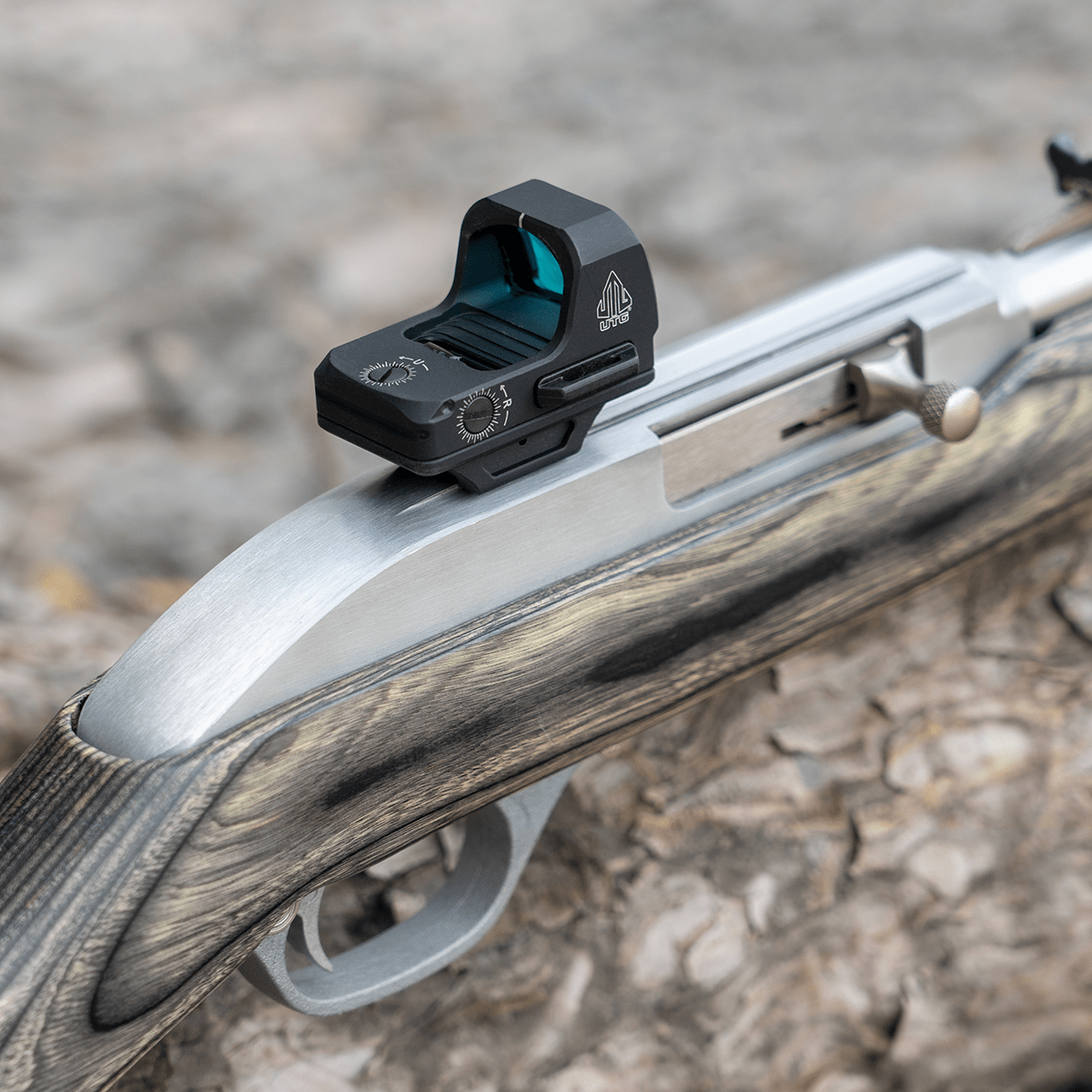 UTG Dovetail Optic Mount, for DOCTER®, Low Profile